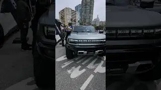 అమెరికాలో Hummer Electric Car, ఇది చాల powerful, 1000 HP || GMC Hummer EV in USA