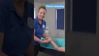 Пассивное растяжение запястья - в #массаже #растяжке