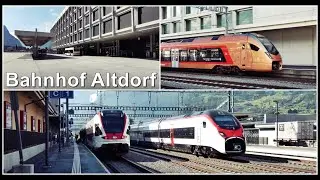 Swiss passenger trains / Personenzüge beim Bahnhof Altdorf, Kanton Uri, Schweiz 2022