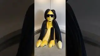 Monkey turns into the statue