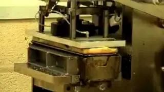 PIE MACHINE - John Hunt AM300 Gala Pie machine