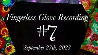 Fingerless Gloves #7: Suzanne and Susan play 