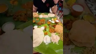 Authentic Bhojnam Sadya Thaali on Banana Leaf in Delhi || South Indian food ❤️❤️
