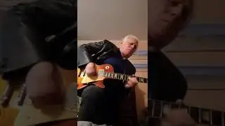 Teddy rondinelli plays his  vintage 1959 Les Paul all original Cherry Sunburst. ..