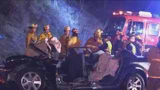 2 killed in wrong-way crash in Porter Ranch