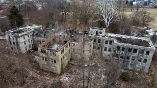 McNeal Mansion in Burlington NJ still stands, January 2026