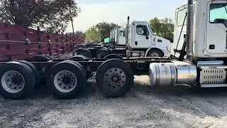 2014 Mack Pinnacle Truck