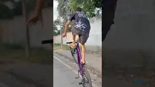 Mandei O Grau P&eacute; No Banco Assim #bike #grau #shorts