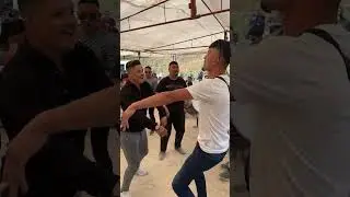 Aman ALLAHIM gençler çıldırmış olmalı yok böyle roman oyunu bravo gençler 👍