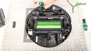 Roomba Combo&reg; 10 Max | How to Replace the Cleaning Head Module