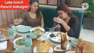 Late lunch  Nagutom  mga ladies kessingo Restaurants @Dhangskyppe
