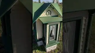 Vivian&rsquo;s Dollhouse Grave #history #gravesite #cemetery