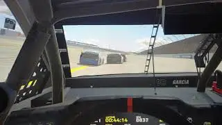 iRacing- cockpit view