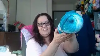Ice Yarns and finished wip !!! and chit chat !!