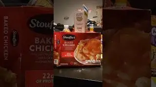 Краткий обзор еды от HOWDY 🍗🥔 Запеченная курица Stouffer's в готовом виде (готовится к употреблению)