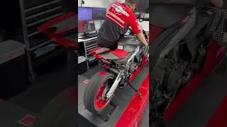 Aprilia RS660 with SC Project on the Dyno 💨