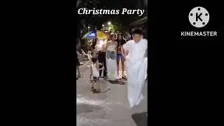Sack Race/Singalong Street Christmas Party/Vegetable Stall