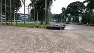 Mr. Aziz 77 garage with 2jz silvia s15