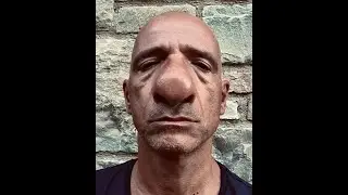 Quando chiedi ad Eros Ramazzotti che ore sono