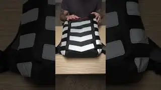 Moto Loot Waterproof Reflective Backpack - Glowrider review. (This thing is amazing!) @MotoLoot
