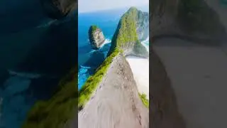 Kelingking Beach, Nusa Penida (T-Rex Beach):