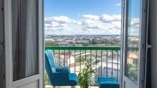 Renovated 2-Bed Apartment 2 min from Lyon | Lyon, France | Hotel Review 🏨