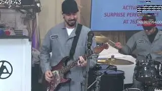Linkin Park performing What I've Done on Kai Cenat's stream
