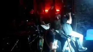 DOLLS @live (RED LIGHT FOR DISTORTION)