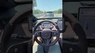 New VOYAH FREE+ with autopilot from HUAWEI.