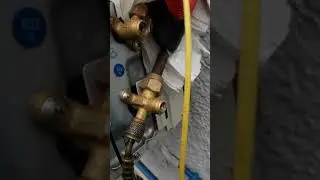 How to troubleshoot aircon daikin wall mounted error code U4 & UA