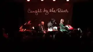 Will Burns & Hannah Peel - Spring Dawn on Mad Mile - live at Hebden Bridge Trades Club