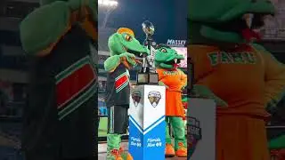 Let&rsquo;s relive the #classicmoment from this past weekend&rsquo;s #FloridaBlue #floridaclassic