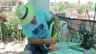 COMO HACER CON UNA BOTELLA UN ESPANTA PAJAROS PARA EL HUERTO