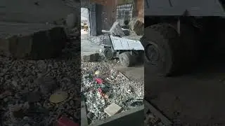 Komatsu HD 405 4x4 RC przetransportował 60 ton granitu