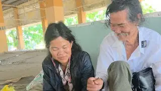 Thương thiếu nữ u30 bụi bờ cùng ông Lão 80t 