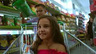 Pablo Cuesta, Mar&iacute;a Cort&eacute;s - A Mi Lado [V&iacute;deo Oficial]