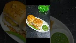 MumbaiSpecialVadaPav#AuthenticStyle#EveningSnack#TeatimeSnack#streetfoodstyle #lifewithindu