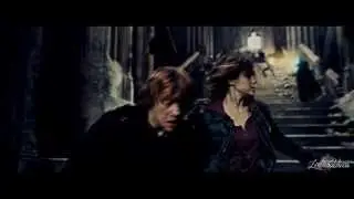 Harry Potter || Singing in silence