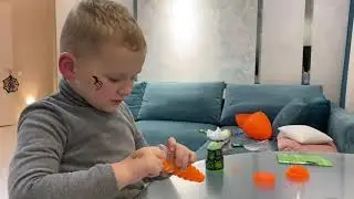 Распаковка и обзор Dino WOW Box (2020)