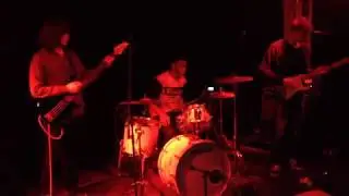 The Needless: Set The Young Boy Free - FLAT EYE Live!