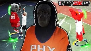 MASCOTS IN NBA 2K19 ARE OVERPOWERED AT THE PARK 🔥
