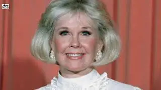 My god DORIS DAY is beautiful - R.I.P