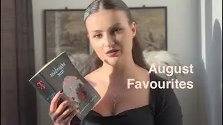 August Favourites- gothic movies, vampire books & chill music 💅