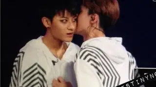 【Taohun】Happy Valentine's Day ❤ Sehun and Tao sweet moments