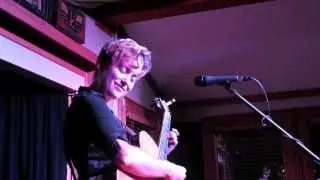 A sonic guitar journey - 