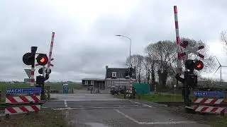 Spoorwegovergang Echteld/ Passage a Niveau/ Railroad-/ Level Crossing/ Bahn&uuml;bergang