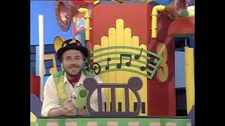Playdays: The Roundabout Stop - The Laughing Policeman (1992)