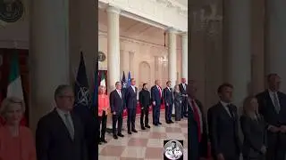 Президент Дональд Трамп показывает европейским лидерам свою картину Батлера &laquo;Борьба, борьба, борь...