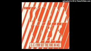 Tom Vek - C-C (You Set The Fire In Me) (BBC6Music Session)