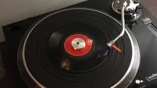 Quincy Jones featuring the vocals of Dune - Ai No Corrida [45 RPM EDIT]